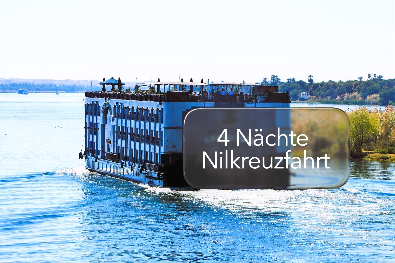 Luxuriöses Nilkreuzfahrtschiff auf dem Nil bei Sonnenschein – Teil einer Ägypten Rundreise mit Kairo, Luxor und 4 Nächten Nilkreuzfahrt.